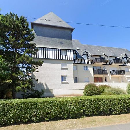 Appartement Cosy Avec Vue Imprenable Sur Cabourg - Acces Direct Plage - Proche Centre Ville Zewnętrze zdjęcie